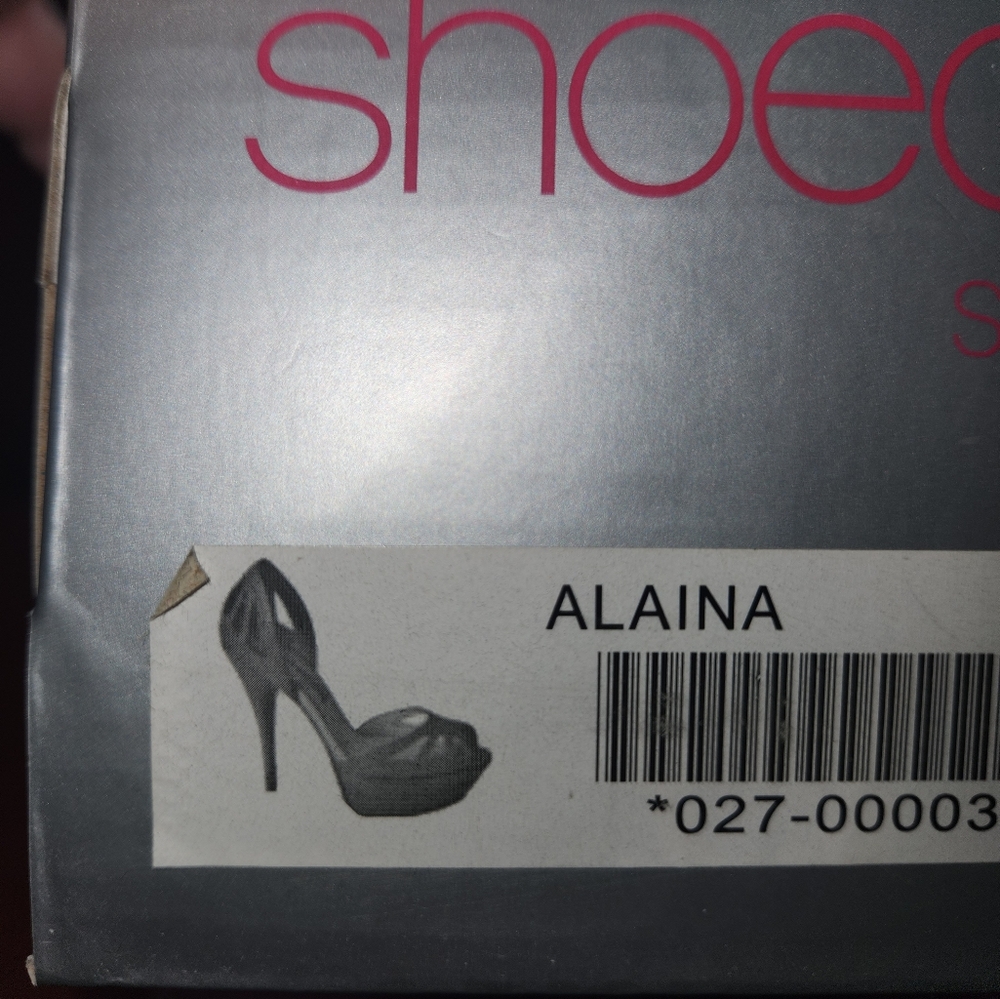 4in Beige High Heels By Shoe Dazzle - Picture 13 of 14